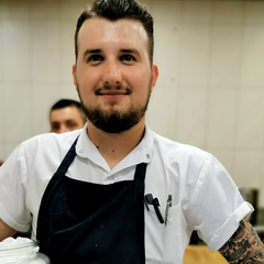 Chef Artur Łazarewicz