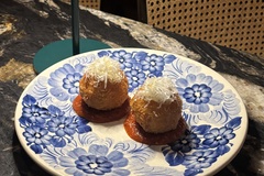 
                W stylu bistro